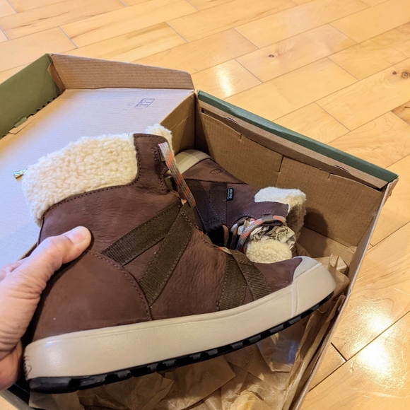 Keen Winter snow boots, chestnut color - Picture 3 of 3